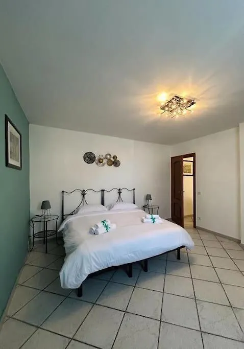 Casa Mia Nel Cuore Di Napoli נאפולי
